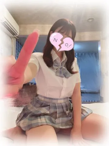 『🎀 いっしょに雨宿り🎵💘』の写メ画像｜ViVi ここな【8/29 22:30更新】