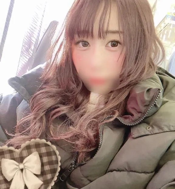 『初出勤途中…空き枠あります💓』の写メ画像｜ViVi ふうか【12/12 15:49更新】