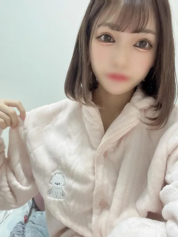 『年内🥺』の写メ画像｜ViVi ひな【12/27 13:10更新】